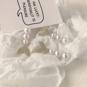 Pearl Fishtail Hairclip